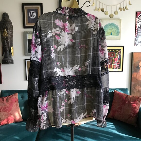 DKNY size XL Sheer Black Glen Plaid Chiffon Pink Floral & Lace Blouse Top - Picture 4 of 8